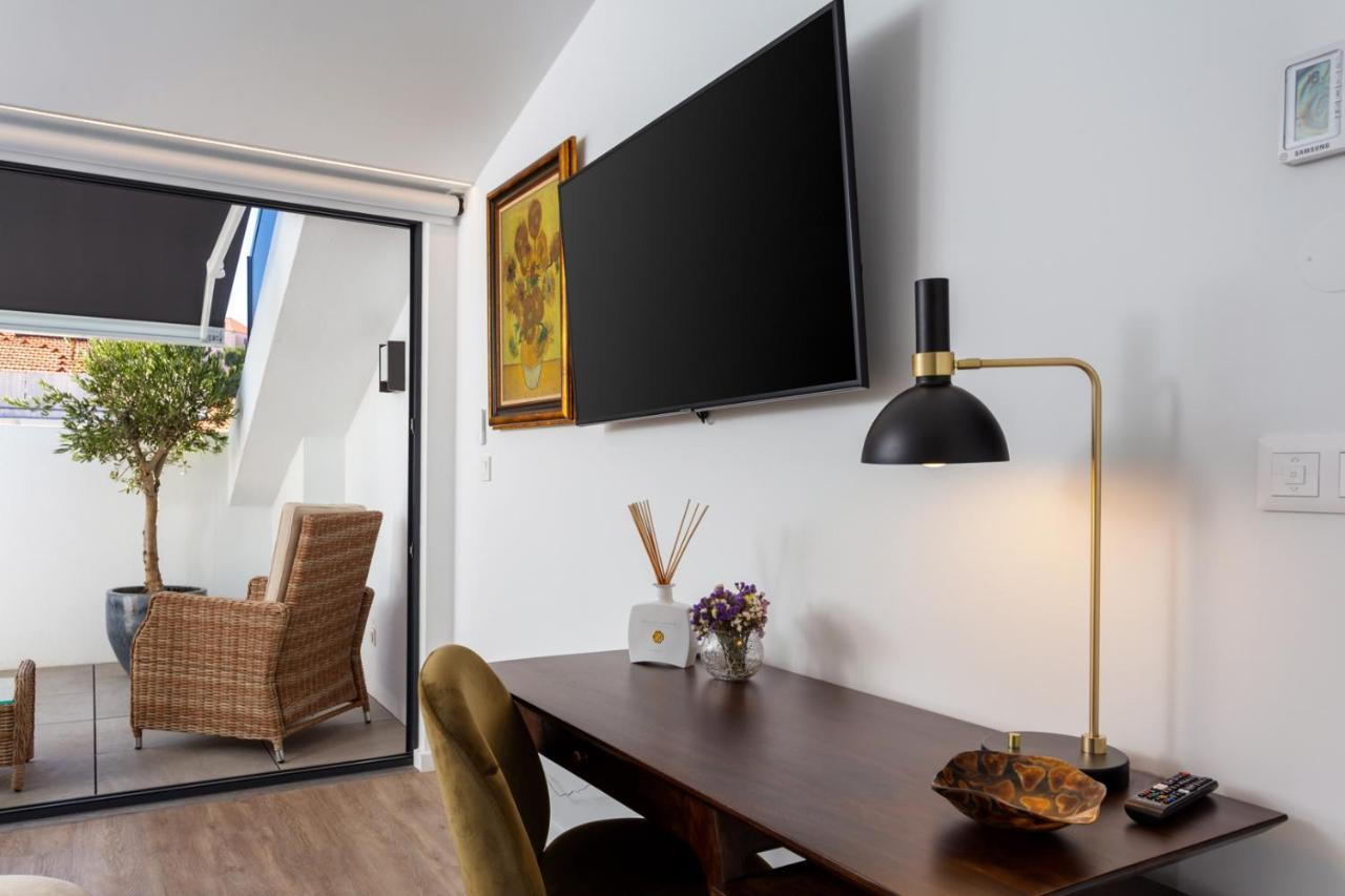 Stupendo-Three Rooms-Suite With Terrace -Center -Air Conditioning-Free Park Lisboa Екстериор снимка